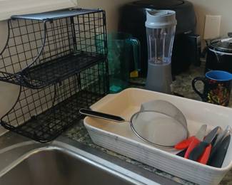 various kitchen items