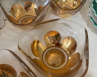 SET OF 4 -RETRO PERFECT FOR BUNCO LADIES !!