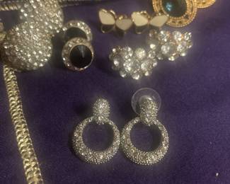 pierced costume earrings