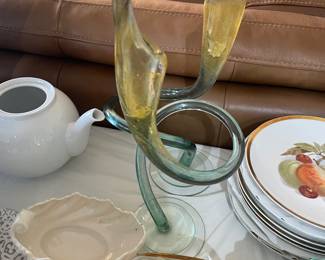 GLASS SCULPTURE FROM HAWAII