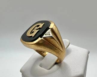 10K Gold Ring with Diamond Accents — Size 10