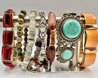(7) Bracelets incl. Vintage & Semi-Precious Stone Jewelry