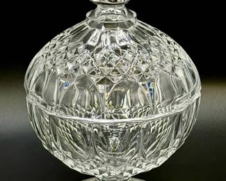 Cristal D'Arques Durand Longchamp footed lidded candy dish