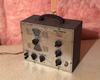 Eico Signal Generator - Model 324