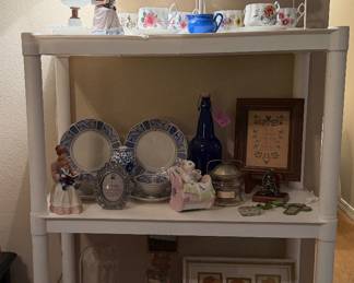 Pair of milk glass Hobnail lamps