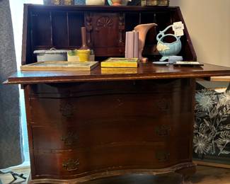 Wooden Desk, Decorative Vases 