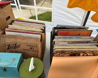 Records 