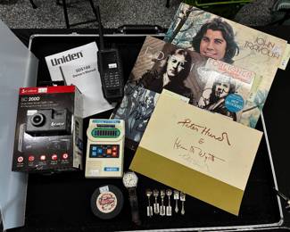 SC 200D Dual-View Smart Dash Cam, Classic Football Mattel Handheld Game, Uniden Radio, Mark Howe Signed Detroit Red Wings Puck, Timex Watch