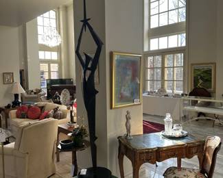 Assorted items in Great Room