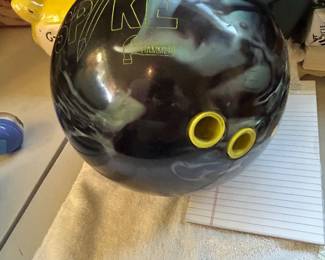 Vintage Hammer Spike bowling