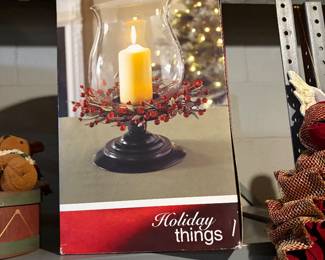 Redberry hurricane lantern