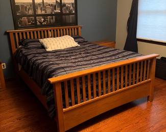 Queen bed with headboard and footboard 