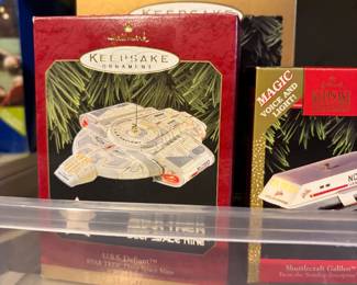 Star Trek Hallmark keep sake 