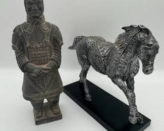 Terracotta Army Figure Replica with Trail of Painted Ponies Quarterhorse Figurine