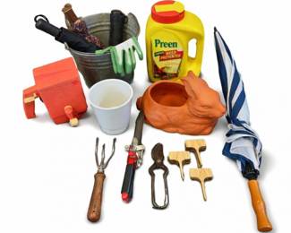 41 GardenToolsOutdoorAccessoriesPlantersToolsUmbrellaMore