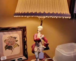 Vintage Porcelain Figural Table Lamp