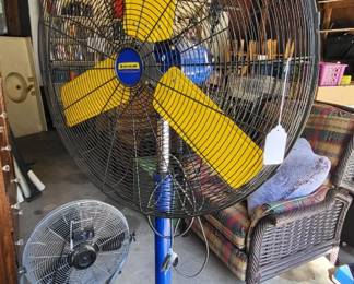 Heavy Duty Oscillating Fan