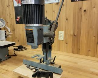 Delta Hollow Chisel Mortiser Model 14-650