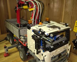 Lego Technic Mercedes Benz Arocs 