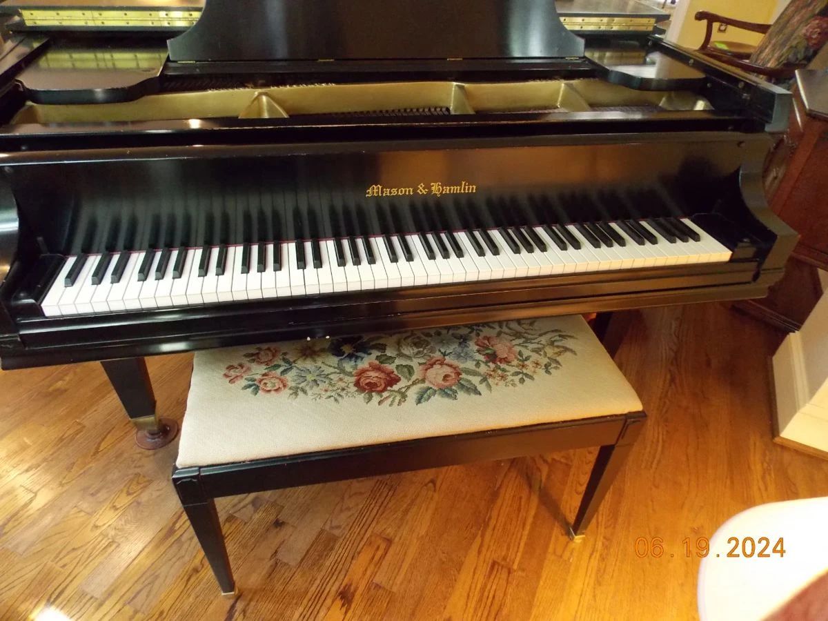 Piano Mason Hamlin