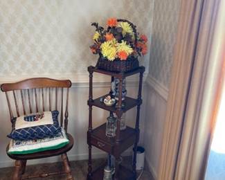 Pennsylvania House tiered stand