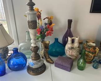 Glassware; antiques; marble/brass lamps