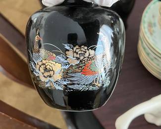 Black Floral Vase – Asian Style Decorative Ceramic