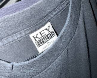Key Elements T-Shirt – Gray Casual Tee