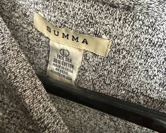 Juma Sweater – Gray Knit Pullover