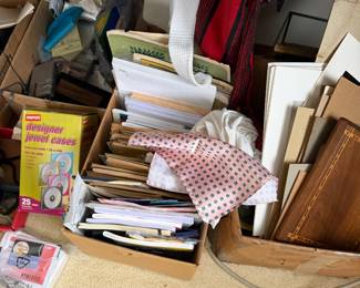 Mixed Books & Storage Lot – Assorted Items