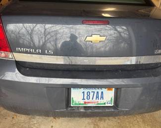 Automobile: 2008 Chevrolet Impala LS, 4-Door Sedan, Automatic, Front-Wheel Drive, - VIN: 2G1WB58K089188309