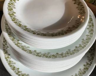 Corelle Spring Blossom Set – Green Floral Vintage Plates & Bowls