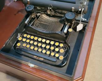 Vintage Folding Smith Corona Typewriter