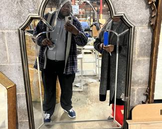 Ornate Giltwood Arch Mirror