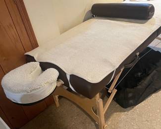 Oak Works Massage Table with pads!
