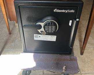 Safe with keys and combo