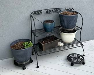 Plant Stand With Pots