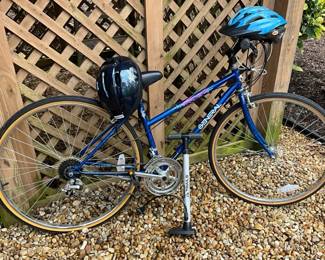 General Bikes Helmets