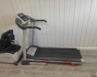 026 – SUNNY Treadmill 66" x 25" x 50"