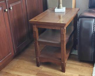 023 – Ashley Furniture Pair Side Tables 17" x 26" x 25"