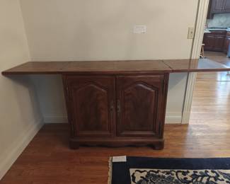 006 – John Widdicomb Server 38" x 18" x 34" closed 76" open