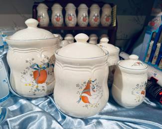Marmalade canister set