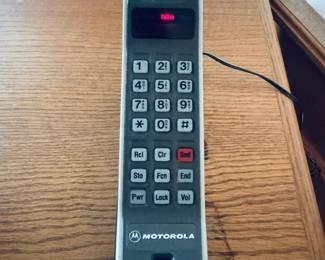 Motorola DynaTAC 8000X Circa 1983 Works!