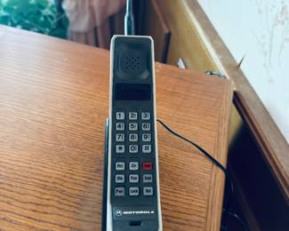 Motorola DynaTAC 8000X
