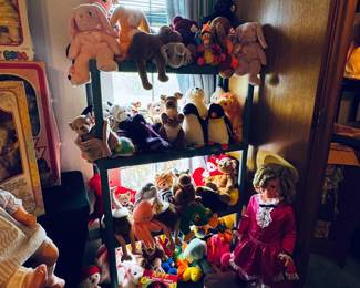 Cute teddy bears and Ty beanbag toys