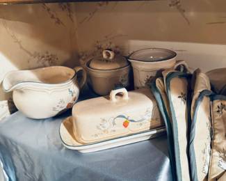 Marmalade butter dish, creamers and sugar.