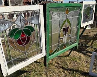 1103 Roberts Stained Glass