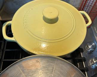 Cuisinart large dutch oven