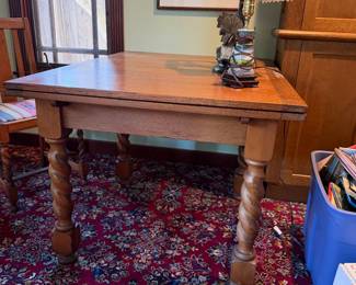 Table with extensions