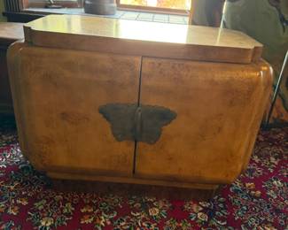 Small storage dresser